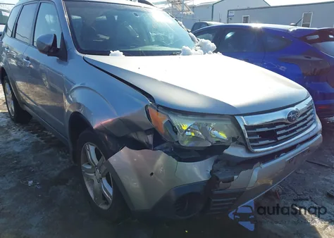 2010 Subaru Forester 2.5X Premium z USA, uszkodzony, nr VIN JF2SH6CC7AH749313